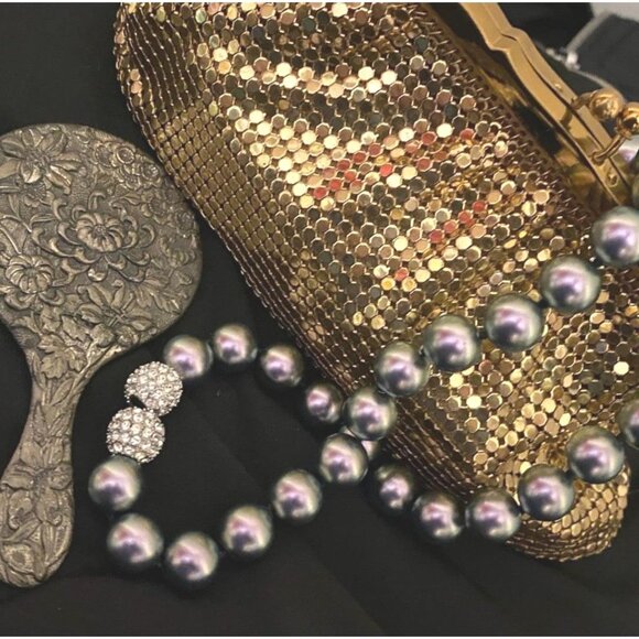 Holiday Glamour Gift Set: Whiting & Davis Purse, Misaki Pearls & Vintage Floral - Picture 2 of 7